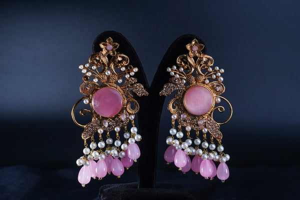 GORGEOUS STUD EARINGS